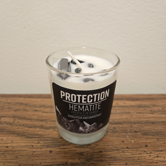 Protection Hematite Candle - Picture 2 of 2